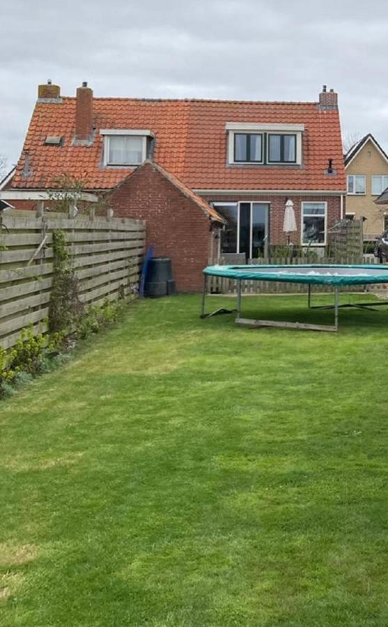 Bed en breakfast Uitrust Lauwerzijl Exterior foto